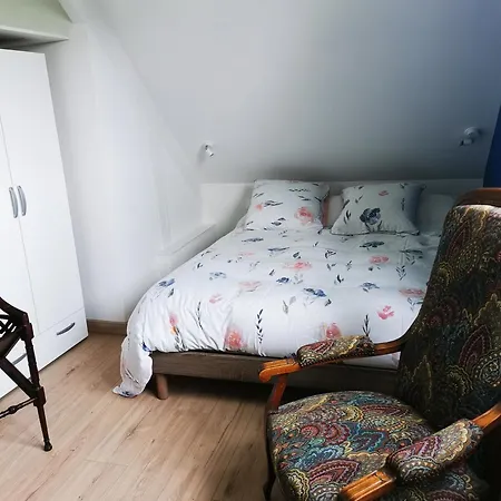 Le Logis De Catherine Et Serge Genêts Extérieur photo